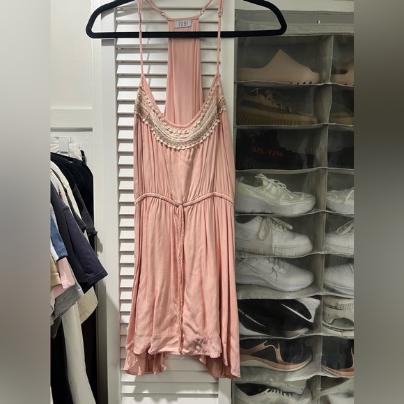 Tobi Dress - Picture 1 of 3